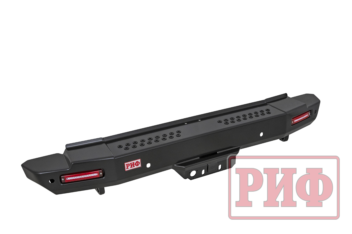 Бампер РИФ силовой задний Toyota Land Cruiser 200 2013-2015 с квадратом под фаркоп и фонарями 